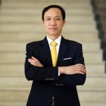 Khách hàng sử dụng dịch vụ